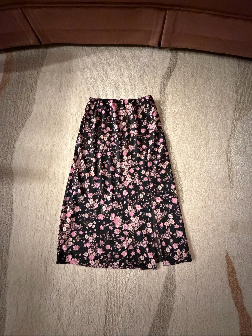 Francesca's Collections Black Midi Skirt with Pink Floral Print